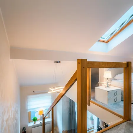 Family Nest Premium 2 Bedroom 2 Bathrooms & Parking By Stayly Estetino