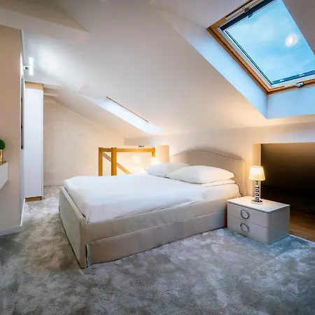 Family Nest Premium 2 Bedroom & Parking By Stayly